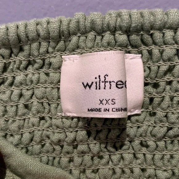 80-Wilfred Olive Green Ruffle Crop Top - Picture 2 of 6